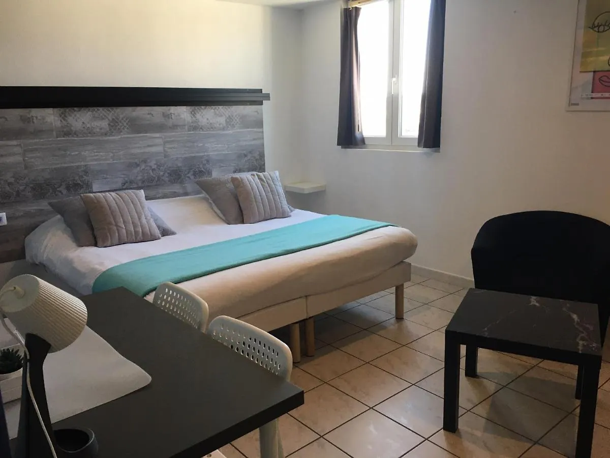 Résidence Les Cordeliers Aviñón Apartahotel